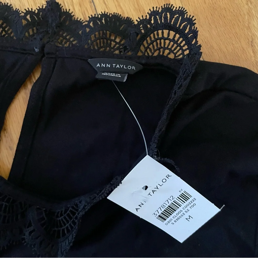 Ann Taylor lace trim blouse - Picture 2 of 2